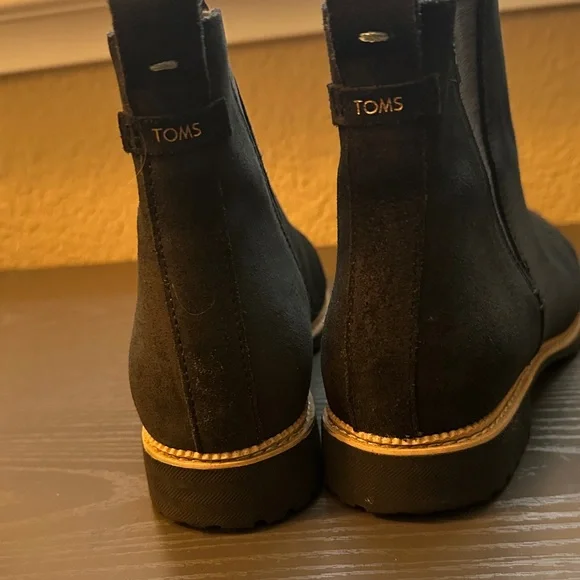 Toms Black Ankle Booties - Picture 4 of 6